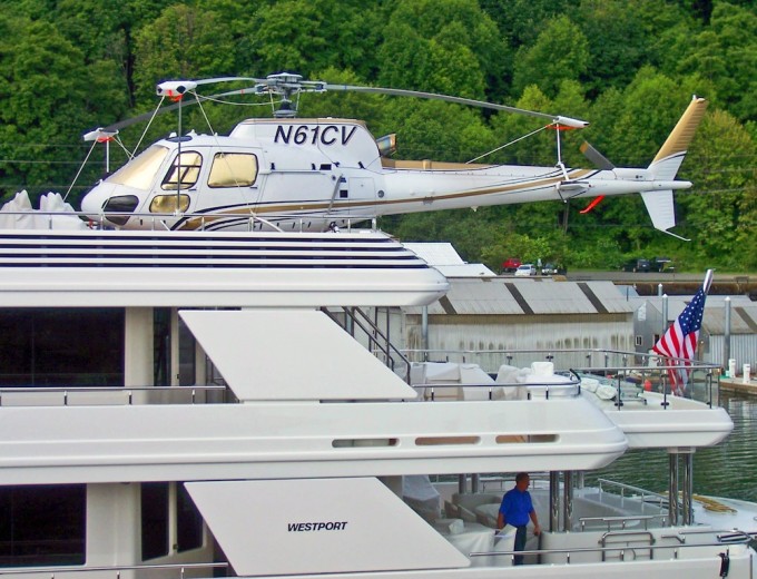 Motor Yacht BOARDWALK